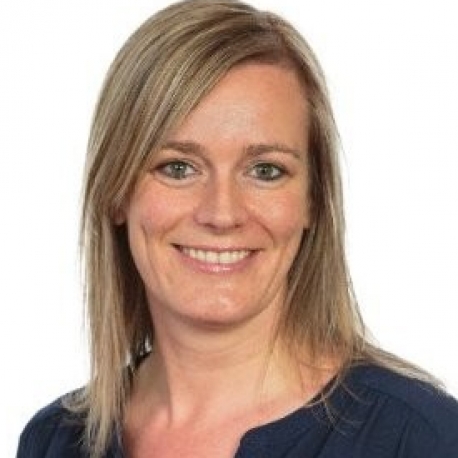 Esther Hoeksema