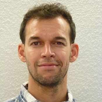 Cleston Oliveira